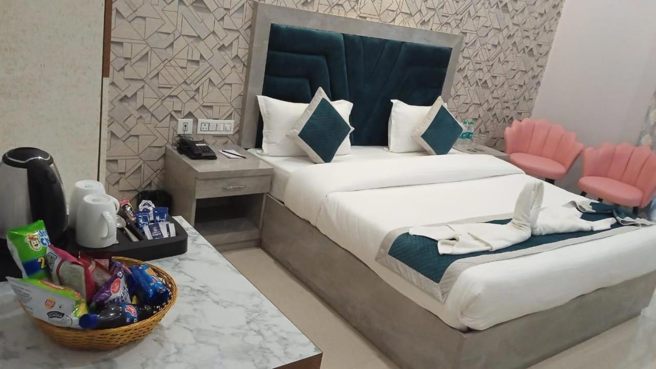 Corbett View Banquets And Resorts