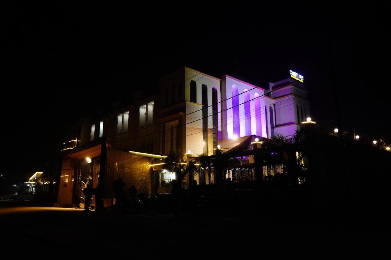 Corbett View Banquets And Resorts