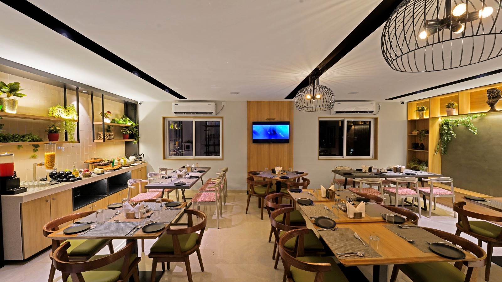 Click Hotel Biz - Bangalore Airport