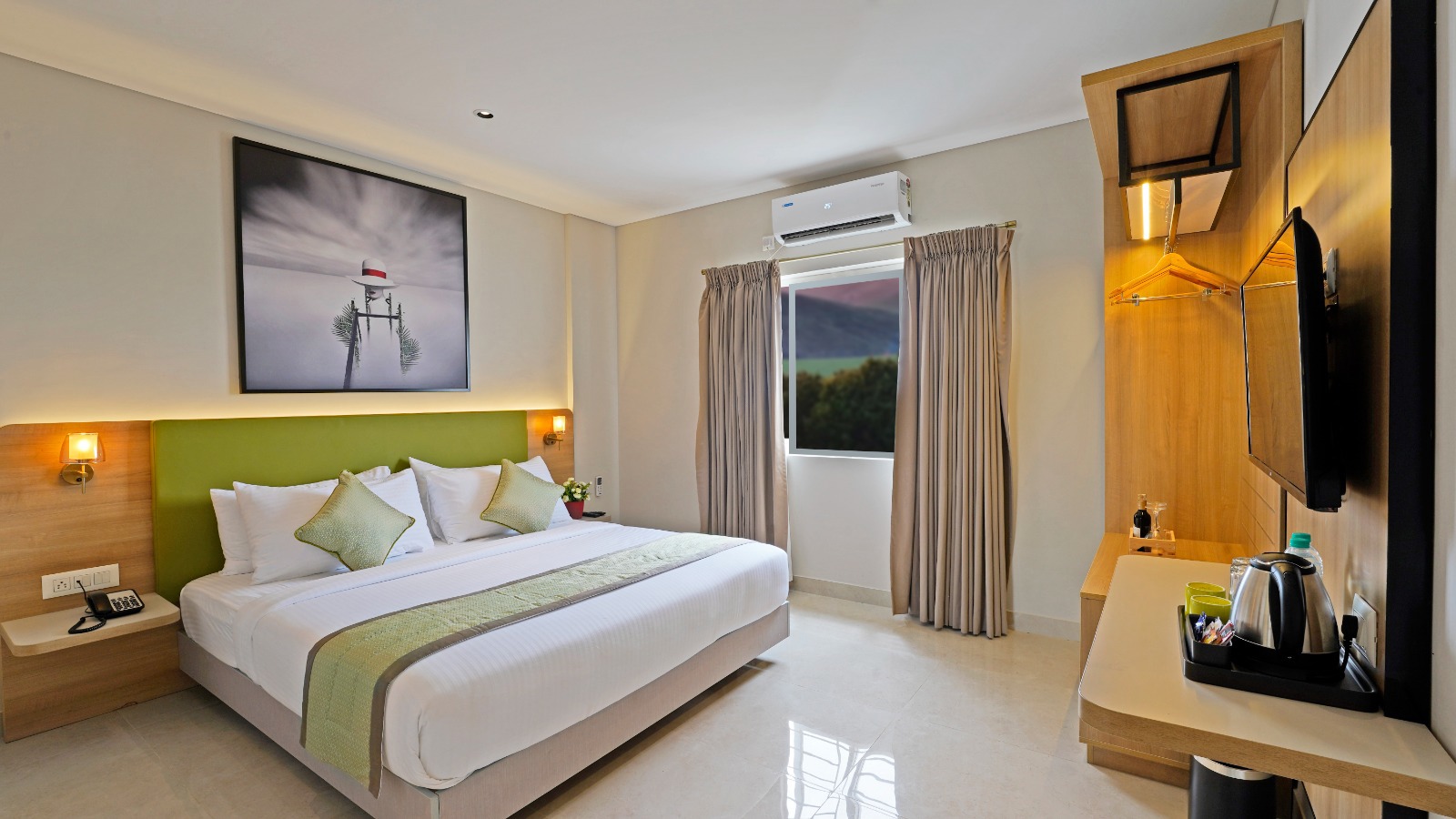 Click Hotel Biz - Bangalore Airport