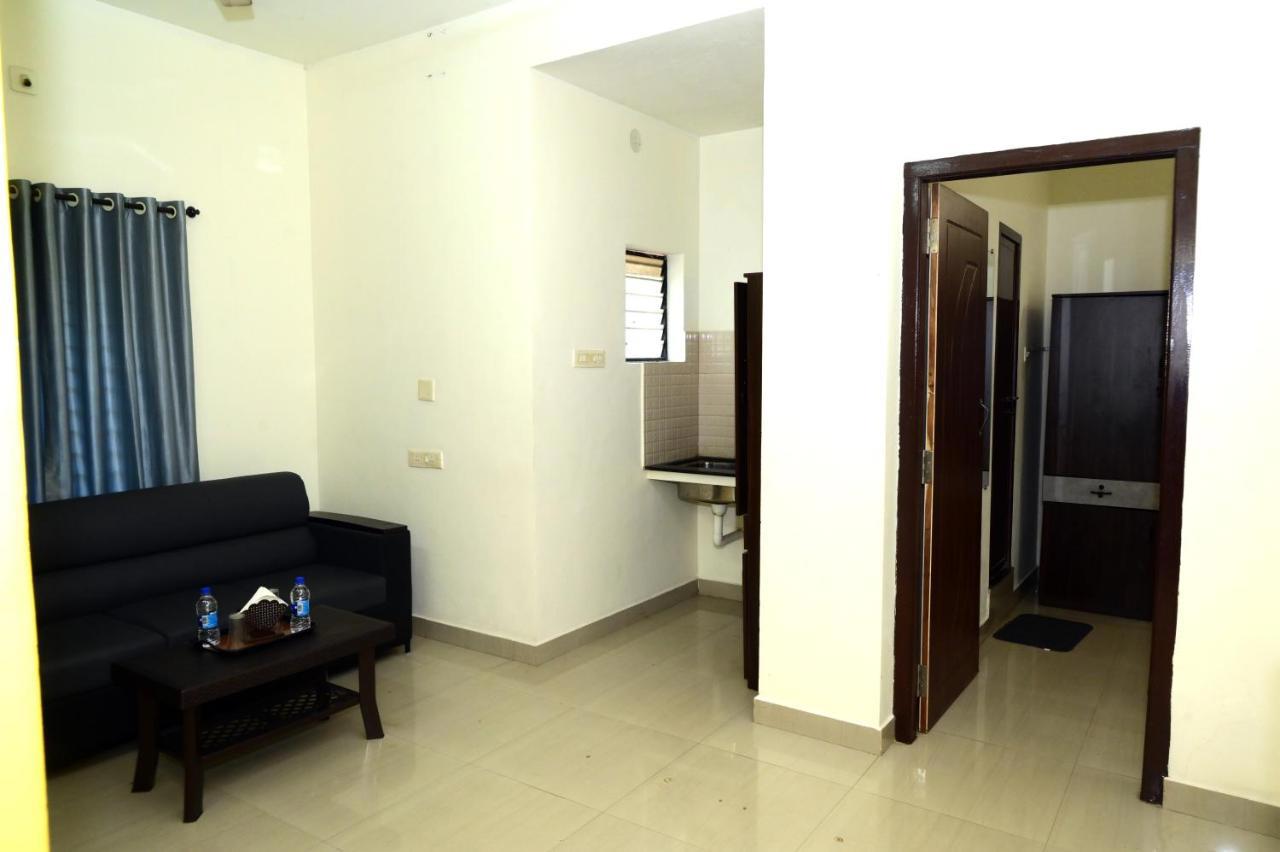 Hotel Aradhya Inn Deralakatte