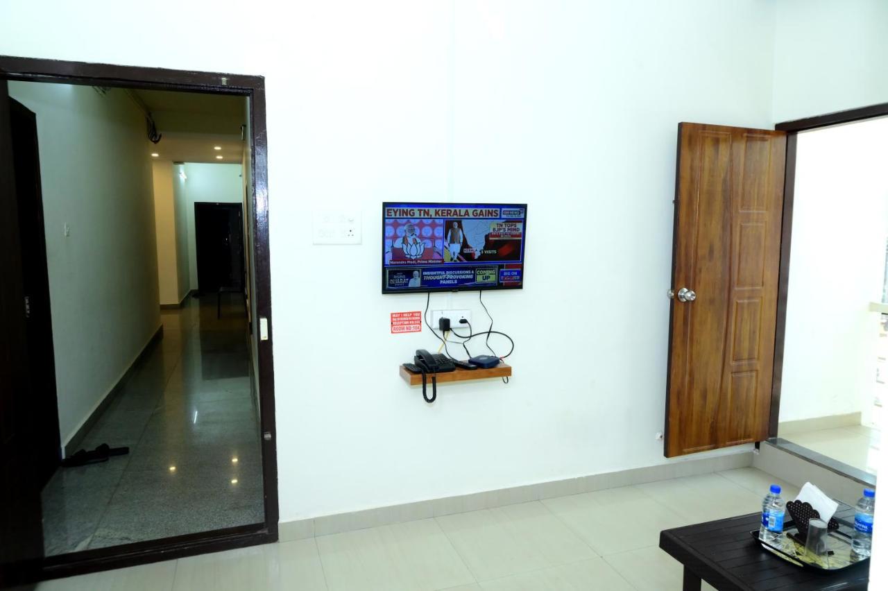 Hotel Aradhya Inn Deralakatte