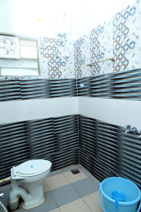 Hotel Aradhya Inn Deralakatte