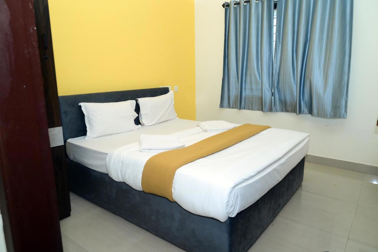 Hotel Aradhya Inn Deralakatte