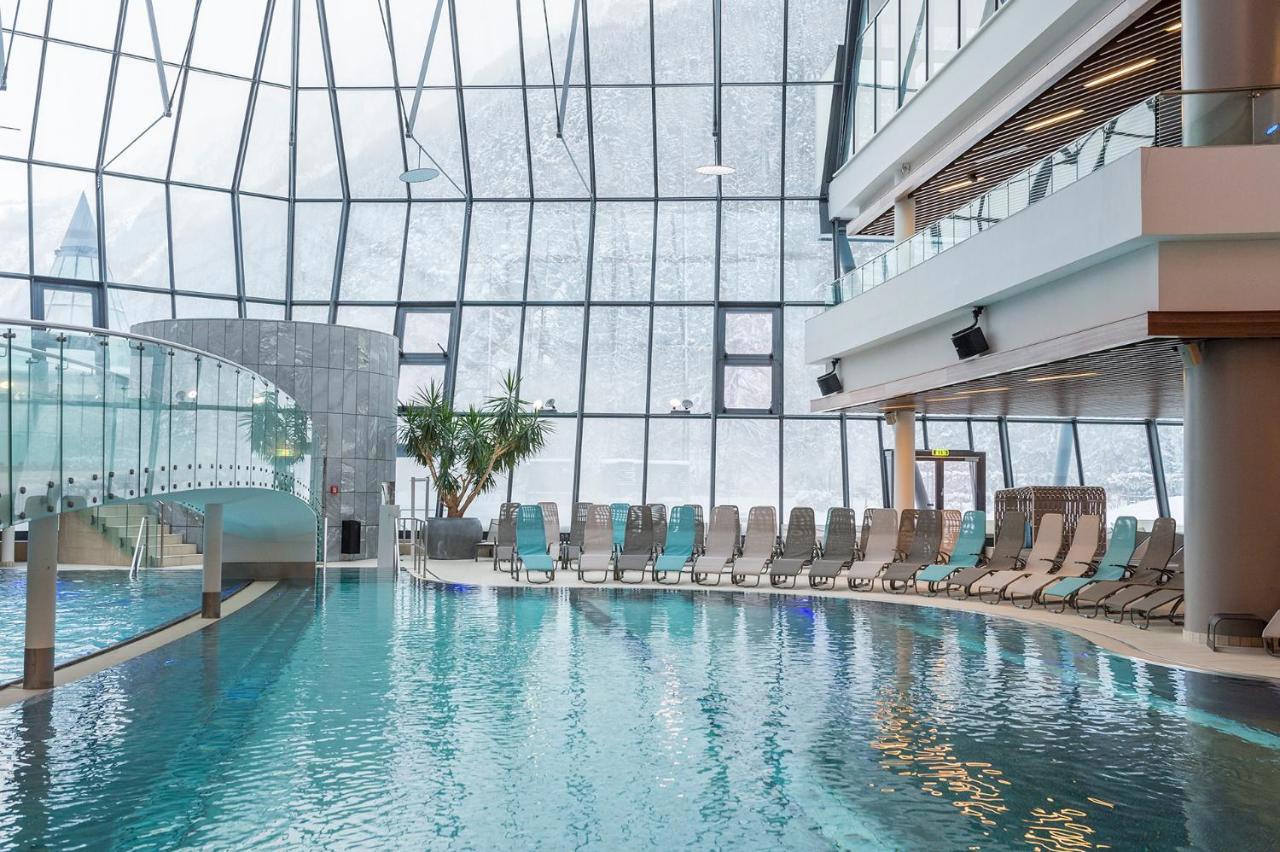 Aqua Dome 4 Sterne Superior Hotel & Tirol Therme Langenfeld