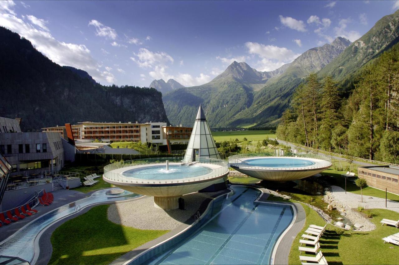 Aqua Dome 4 Sterne Superior Hotel & Tirol Therme Langenfeld