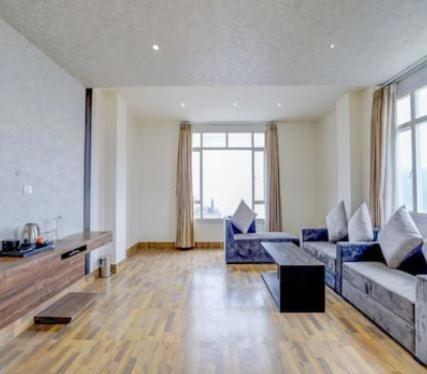 Banari Regency By Summit
