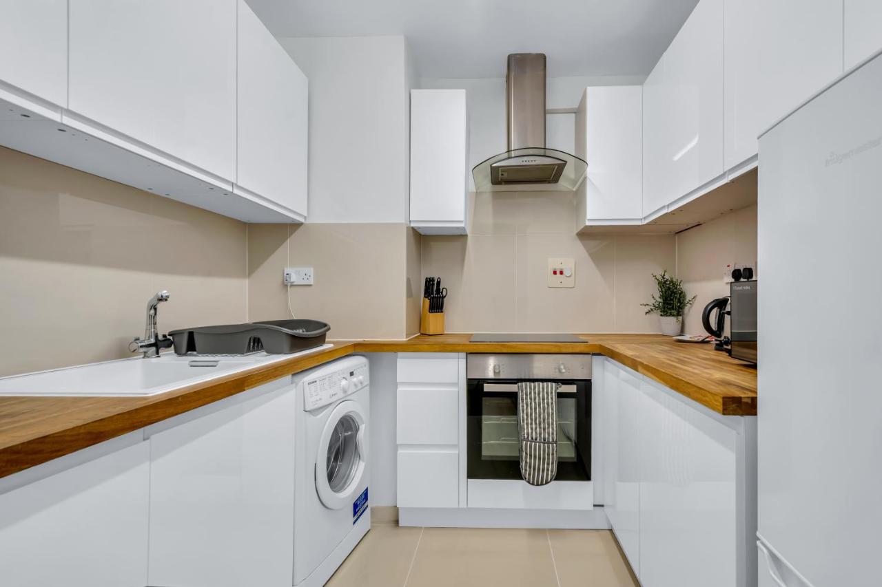 Queens Quay Mansion House Flat