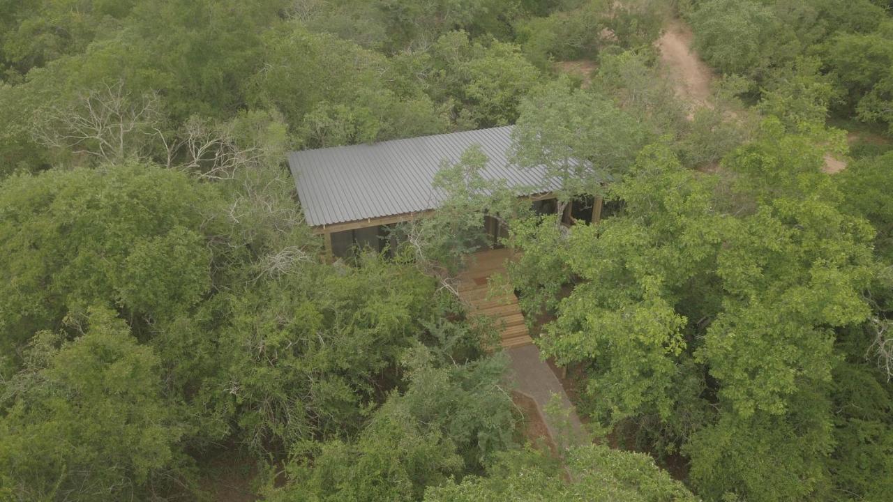 Kingfisher Creek Safari Lodge