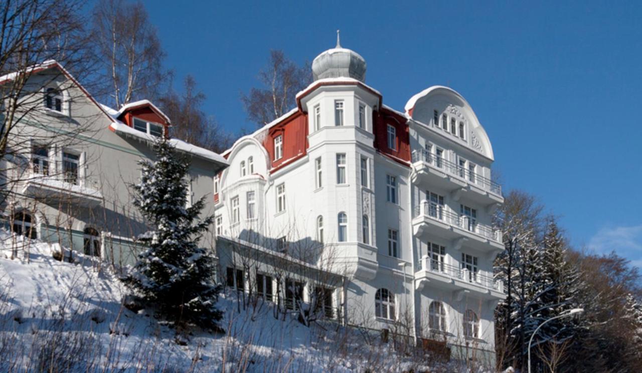 Dagmar Hotel