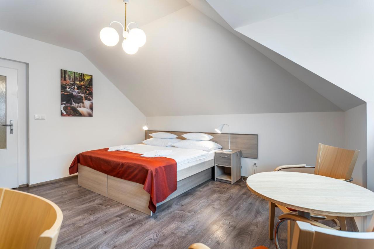 Dagmar Hotel
