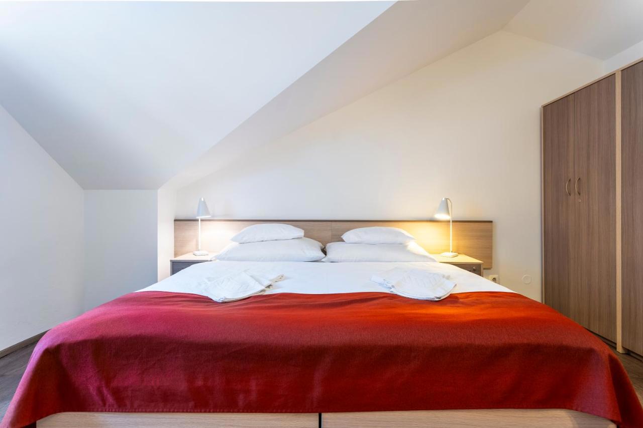 Dagmar Hotel