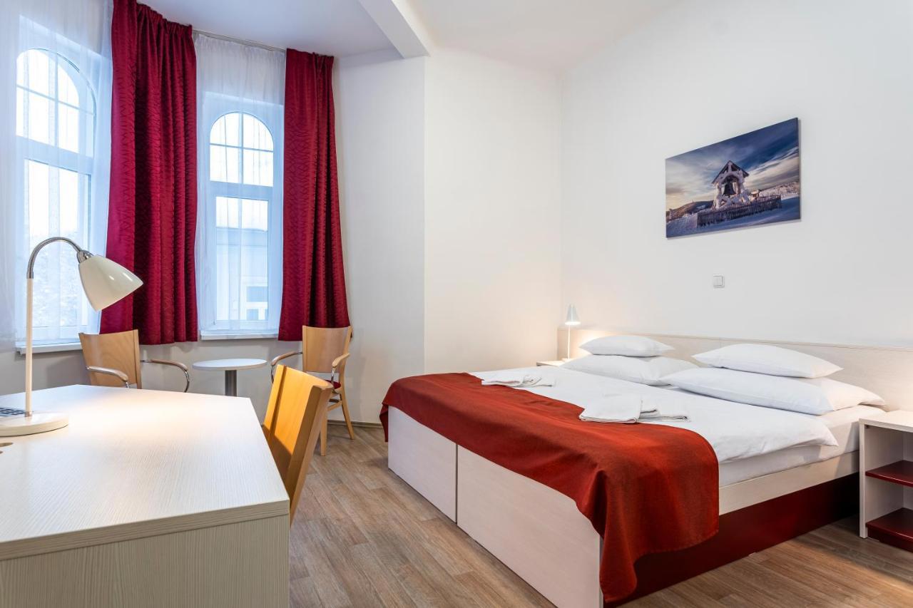 Dagmar Hotel
