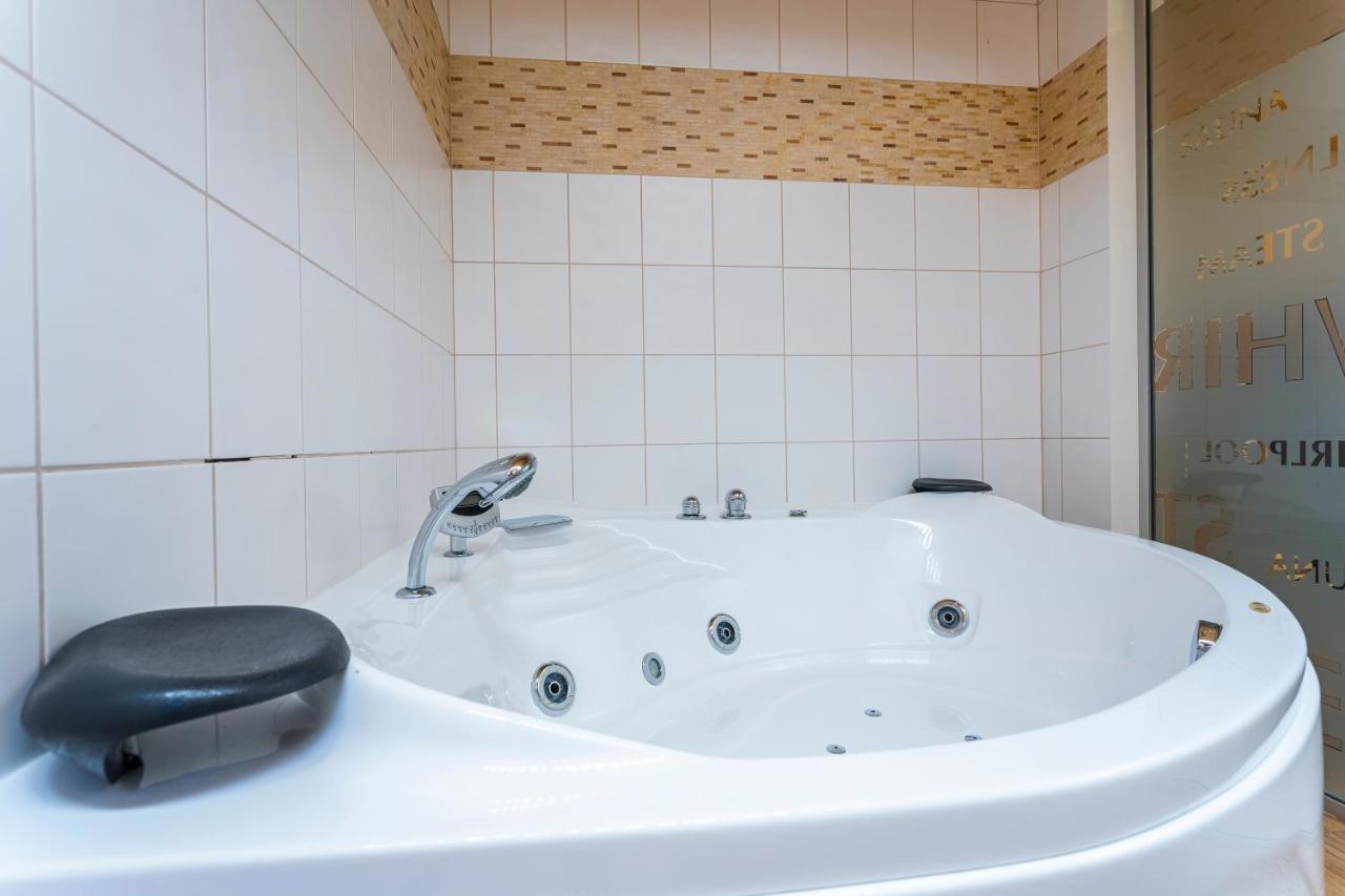 Dagmar Hotel
