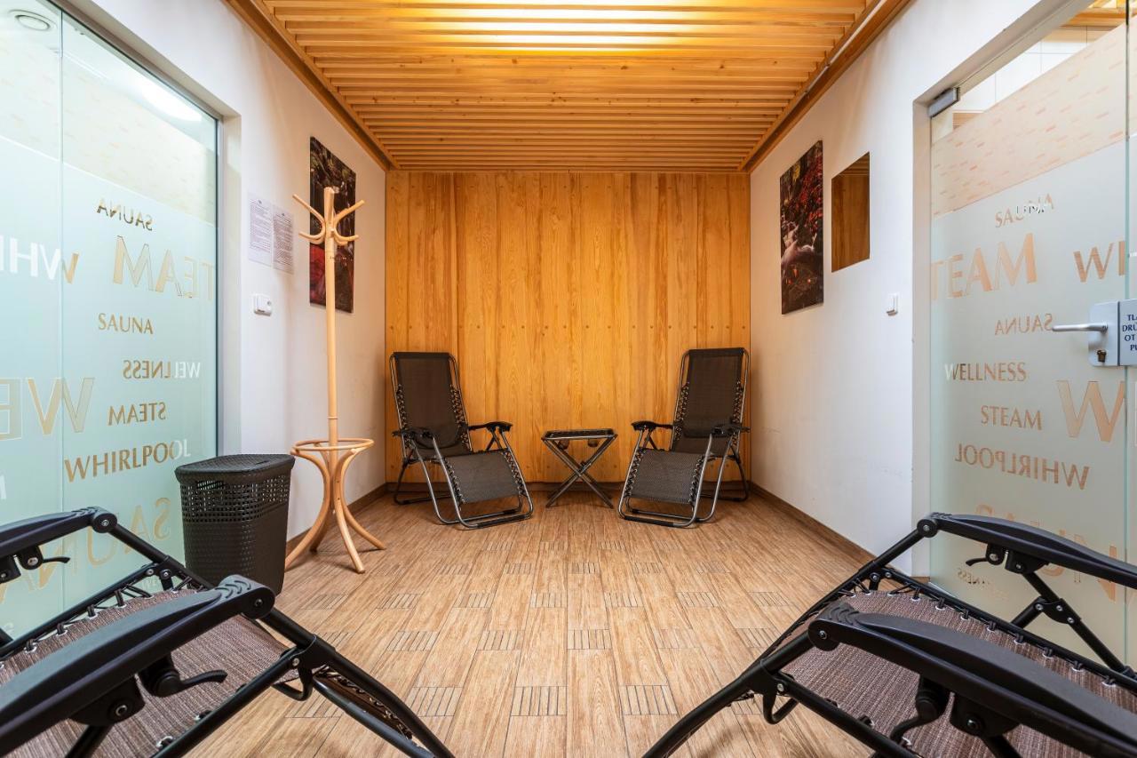 Dagmar Hotel