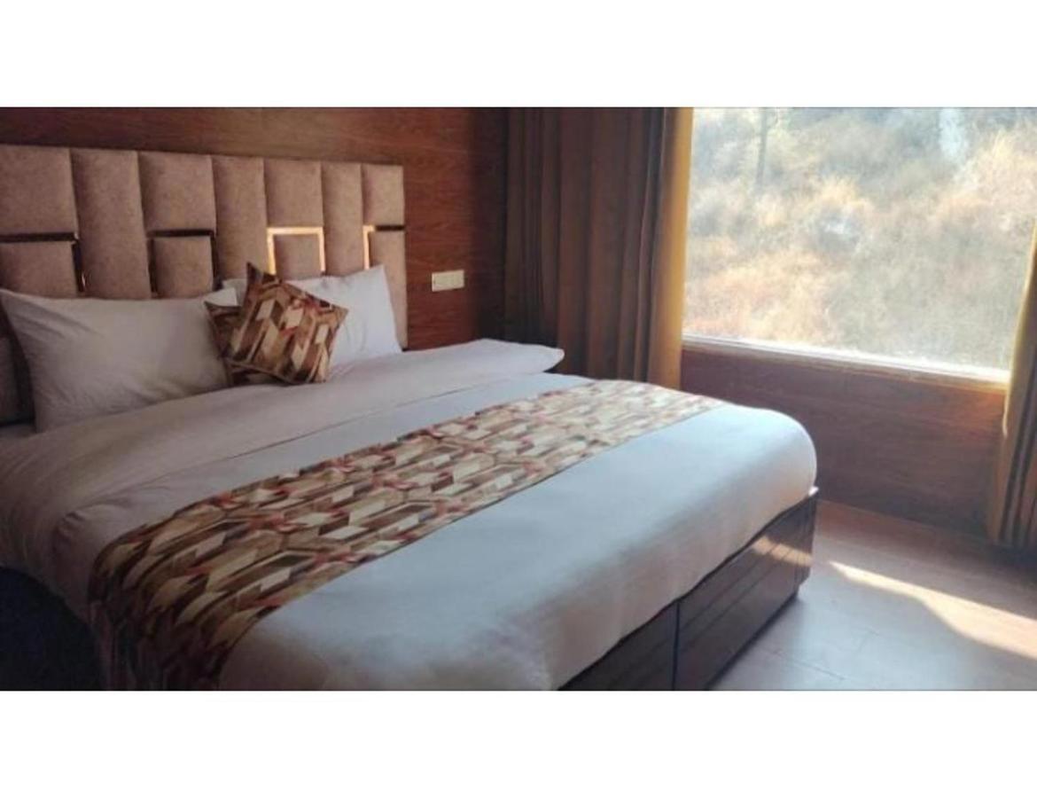 Erica Hills Resort Kasauli