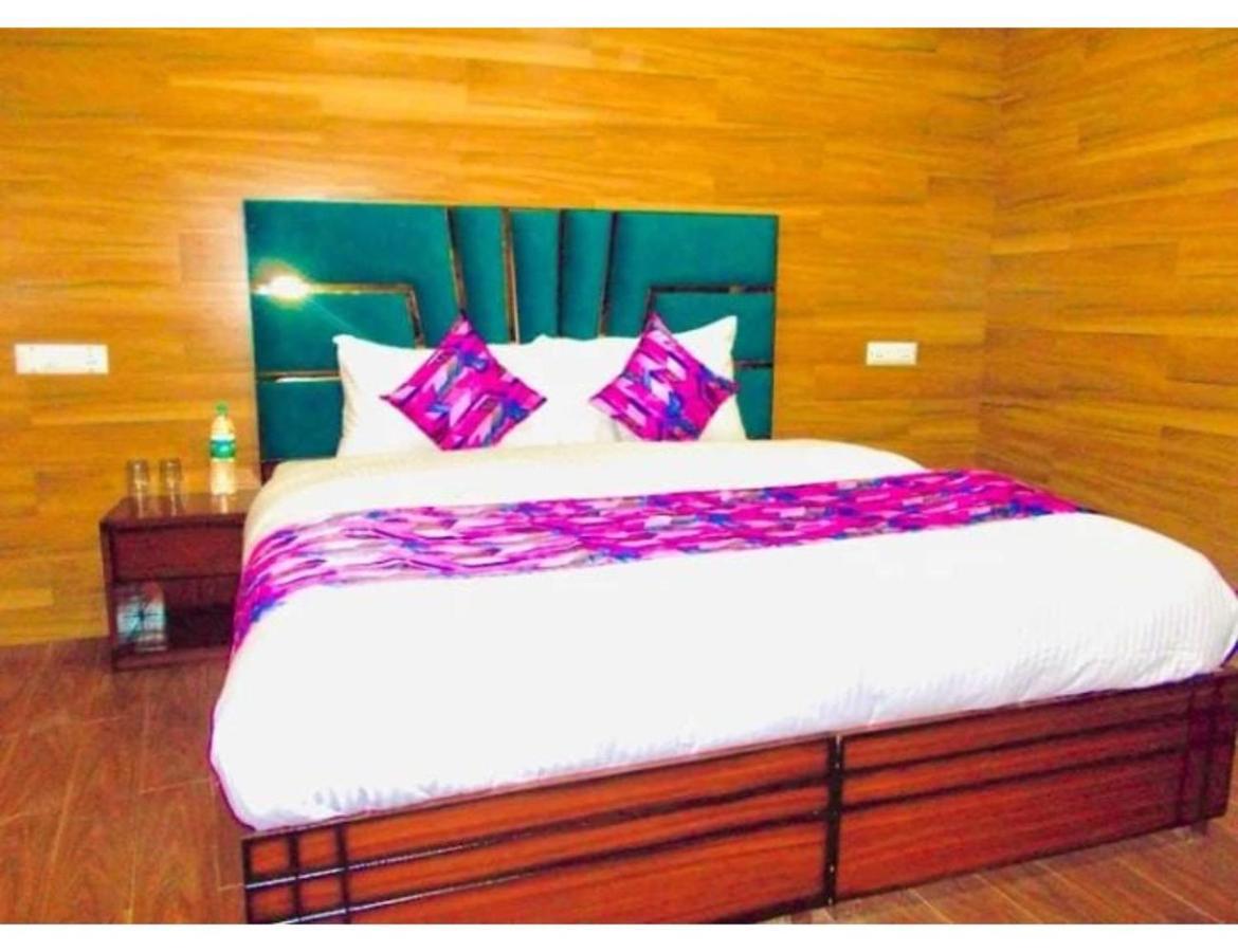 Erica Hills Resort Kasauli