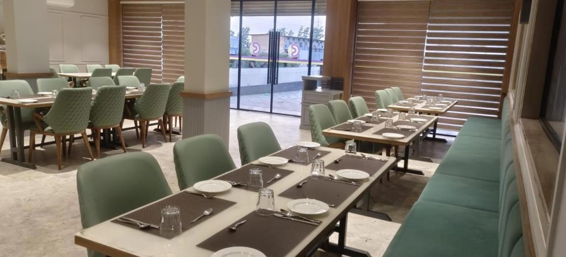 Click Hotel Royal Pearl  Galenda Dahej