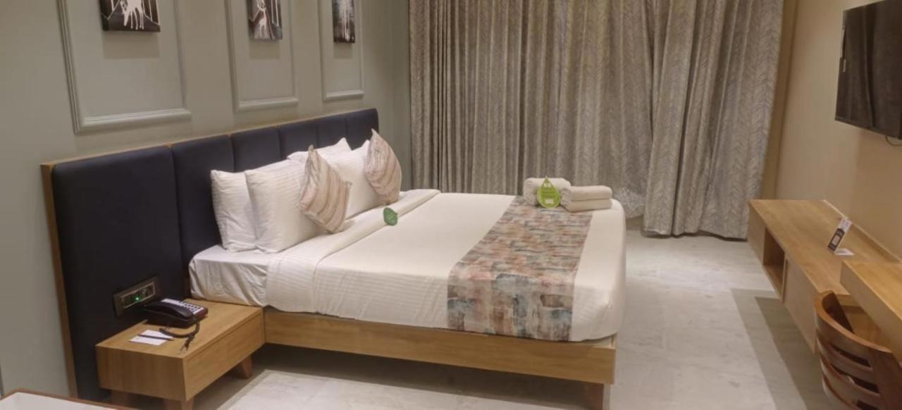 Click Hotel Royal Pearl  Galenda Dahej