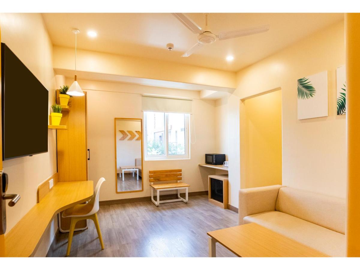 Bloom Hotel - Hsr Club