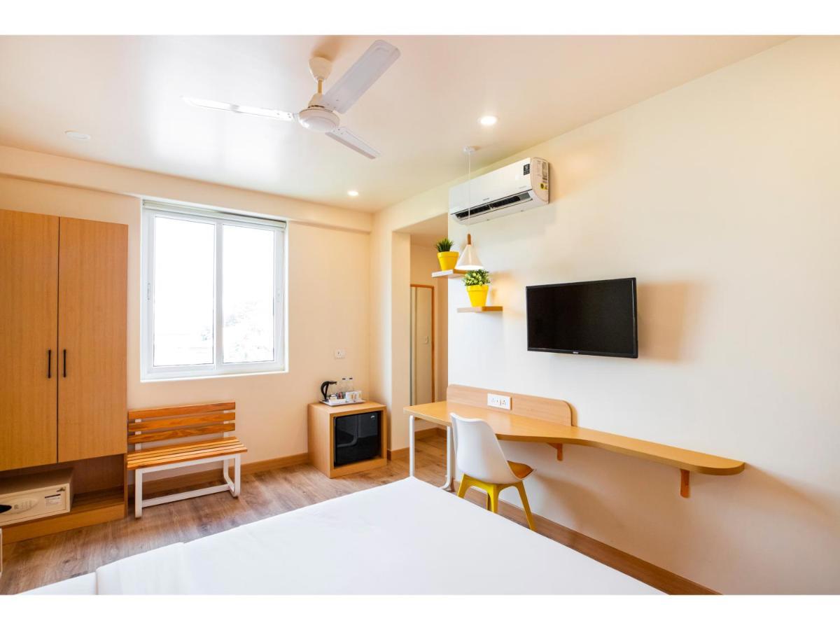 Bloom Hotel - Hsr Club