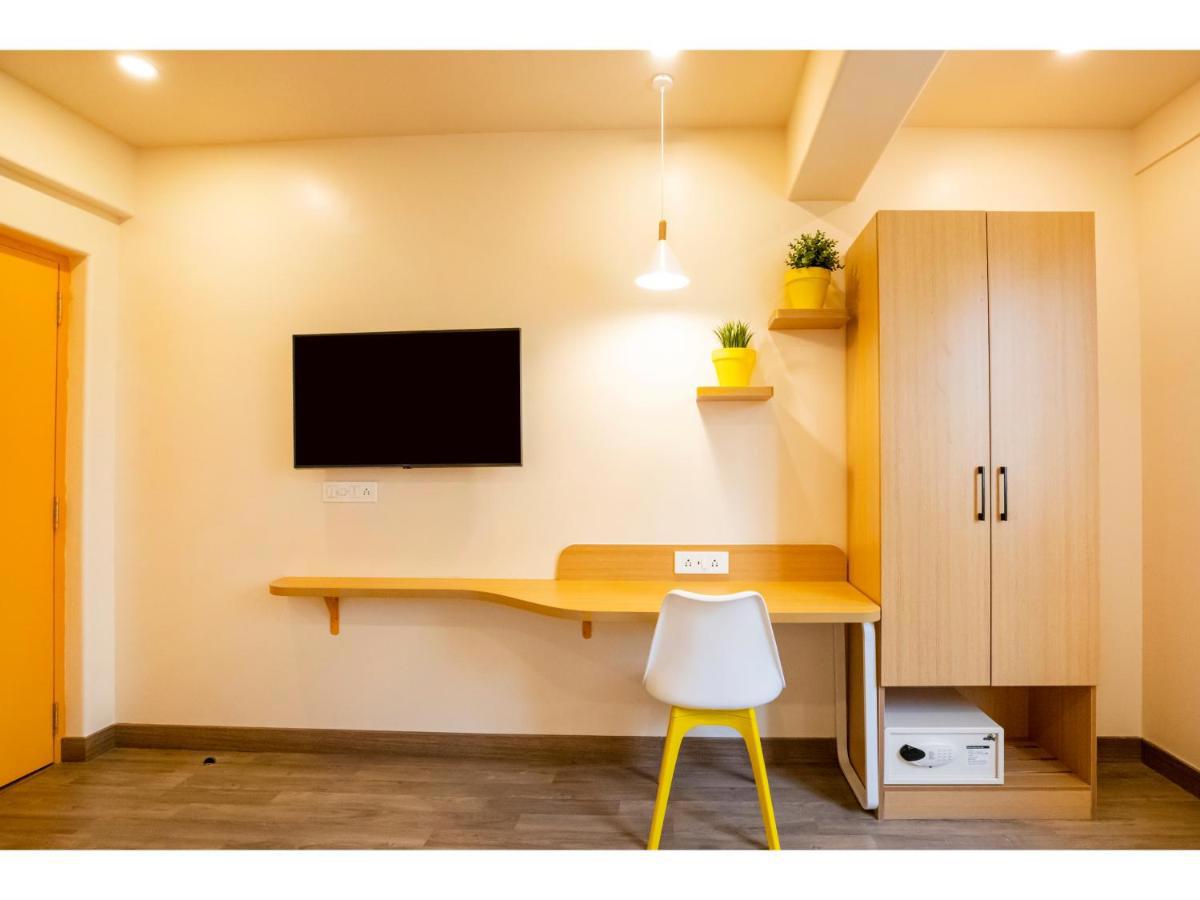 Bloom Hotel - Hsr Club