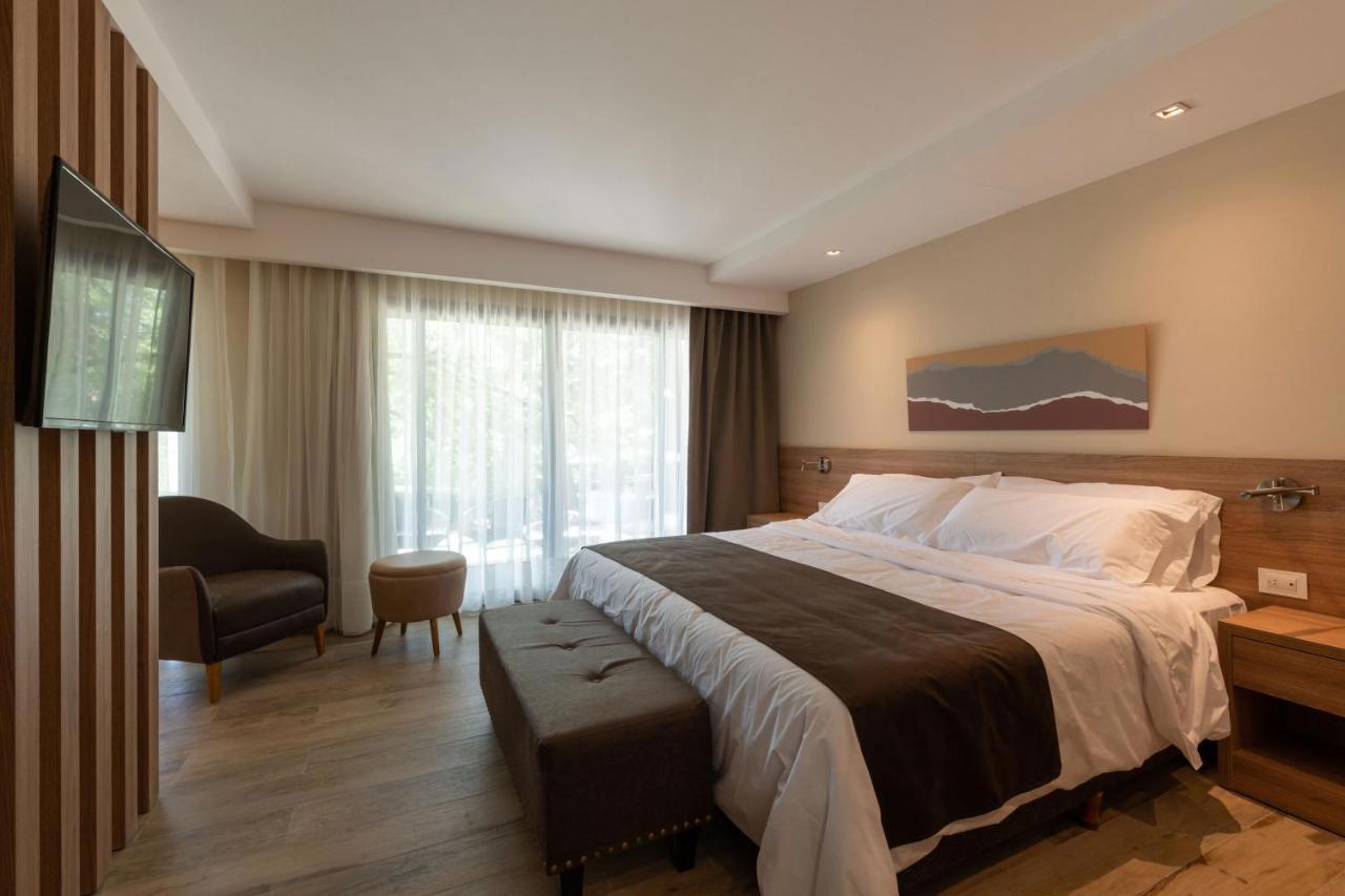 Calina Hotel