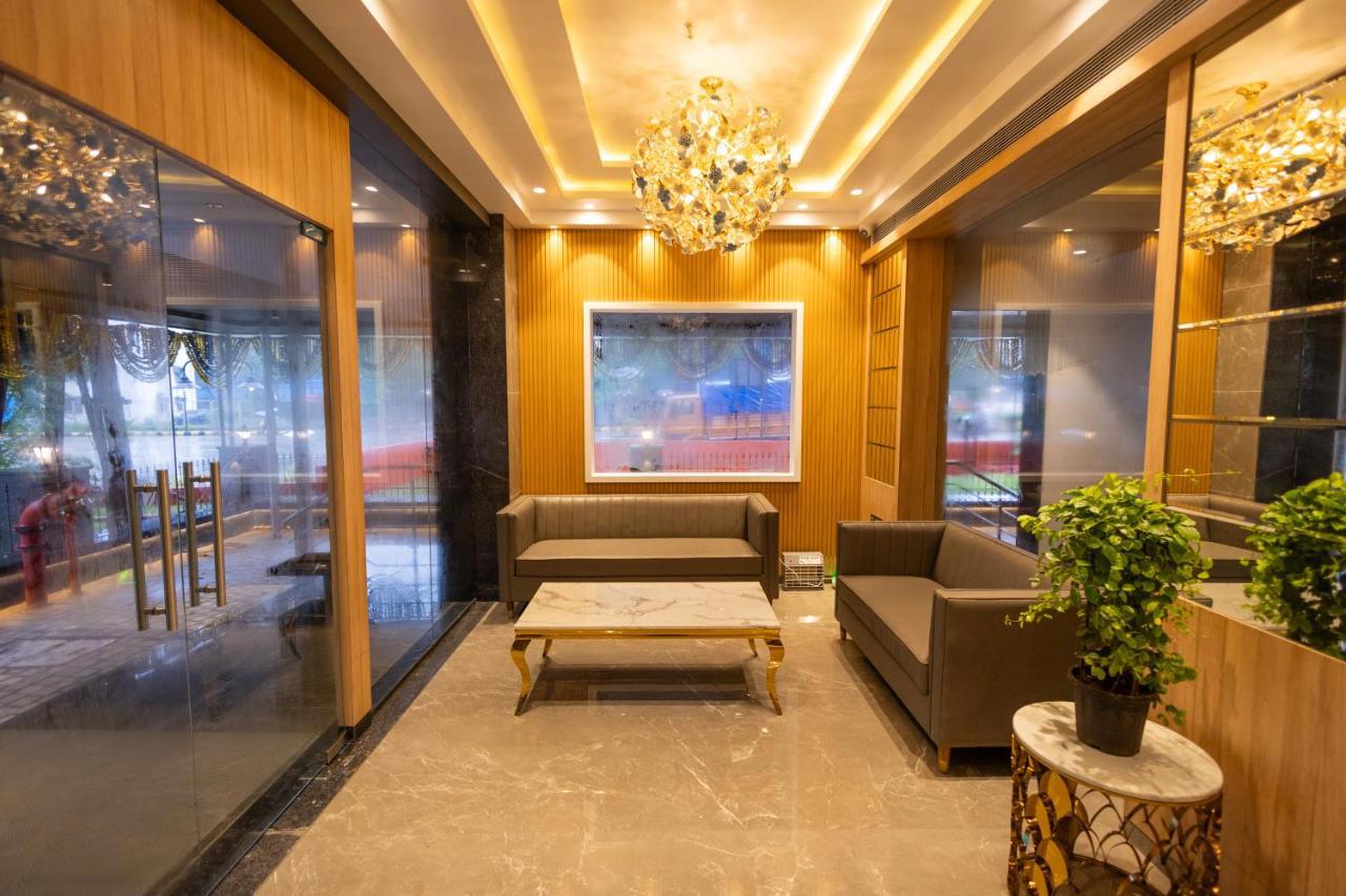 Shera Hotels & Banquets - Navi Mumbai
