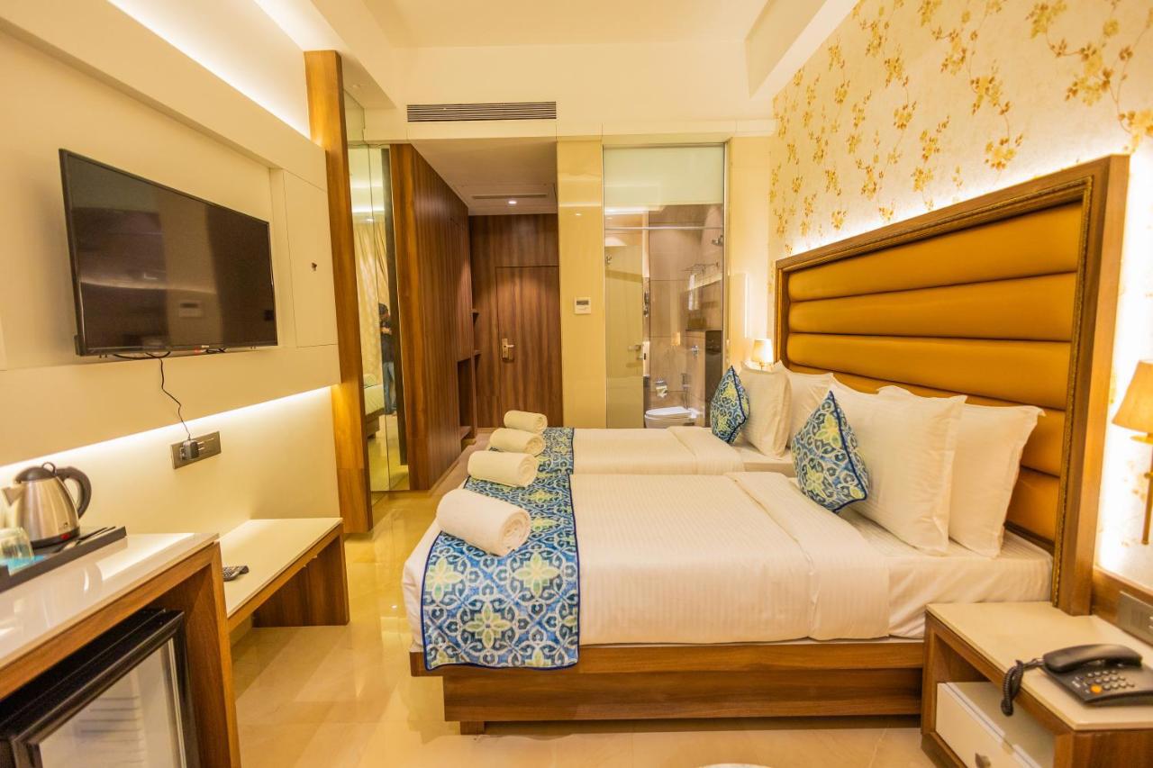 Shera Hotels & Banquets - Navi Mumbai