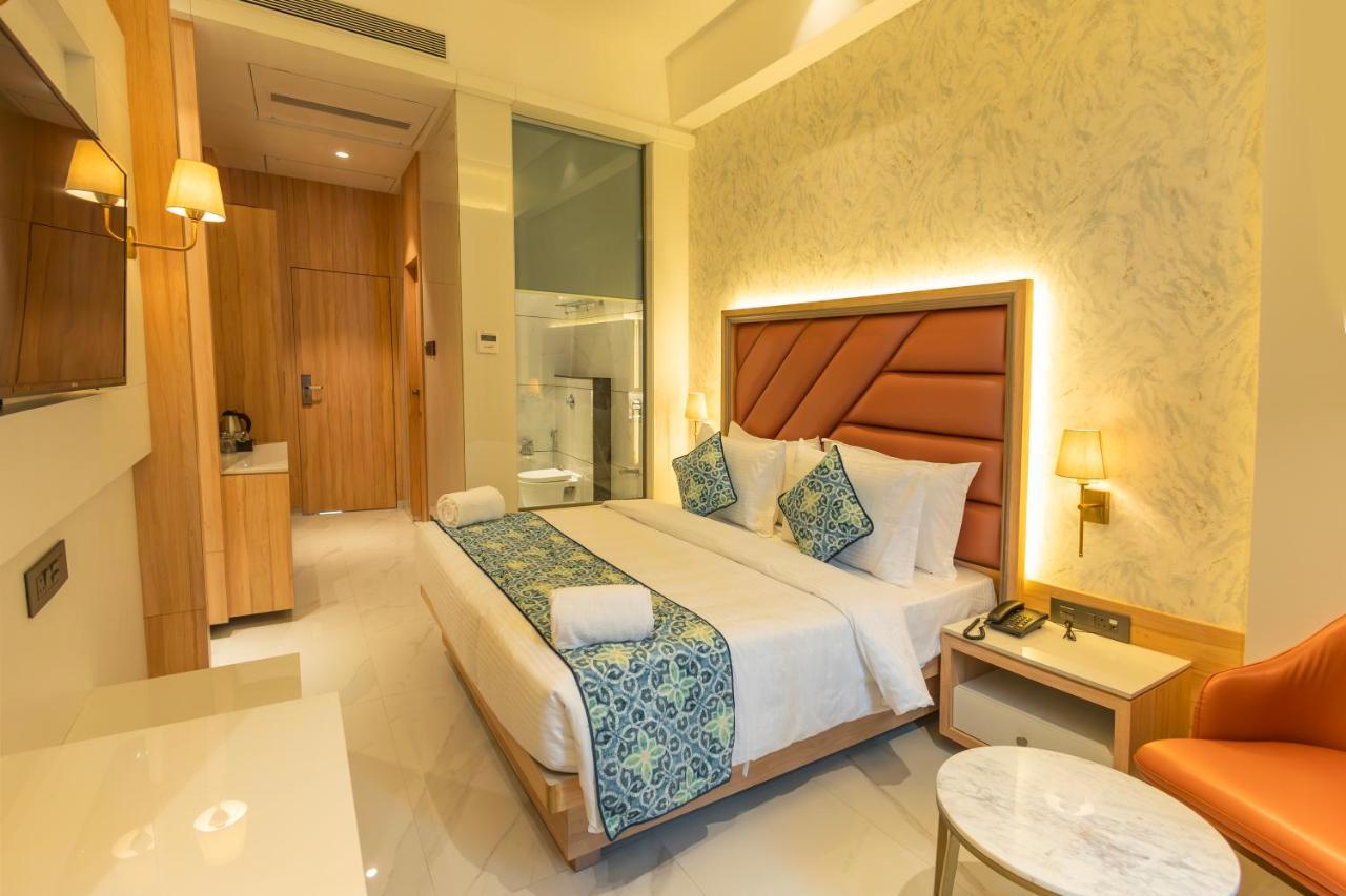 Shera Hotels & Banquets - Navi Mumbai