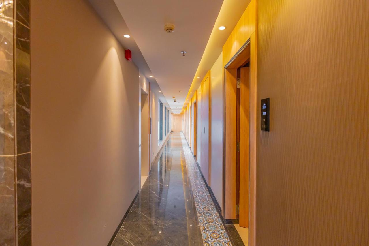 Shera Hotels & Banquets - Navi Mumbai