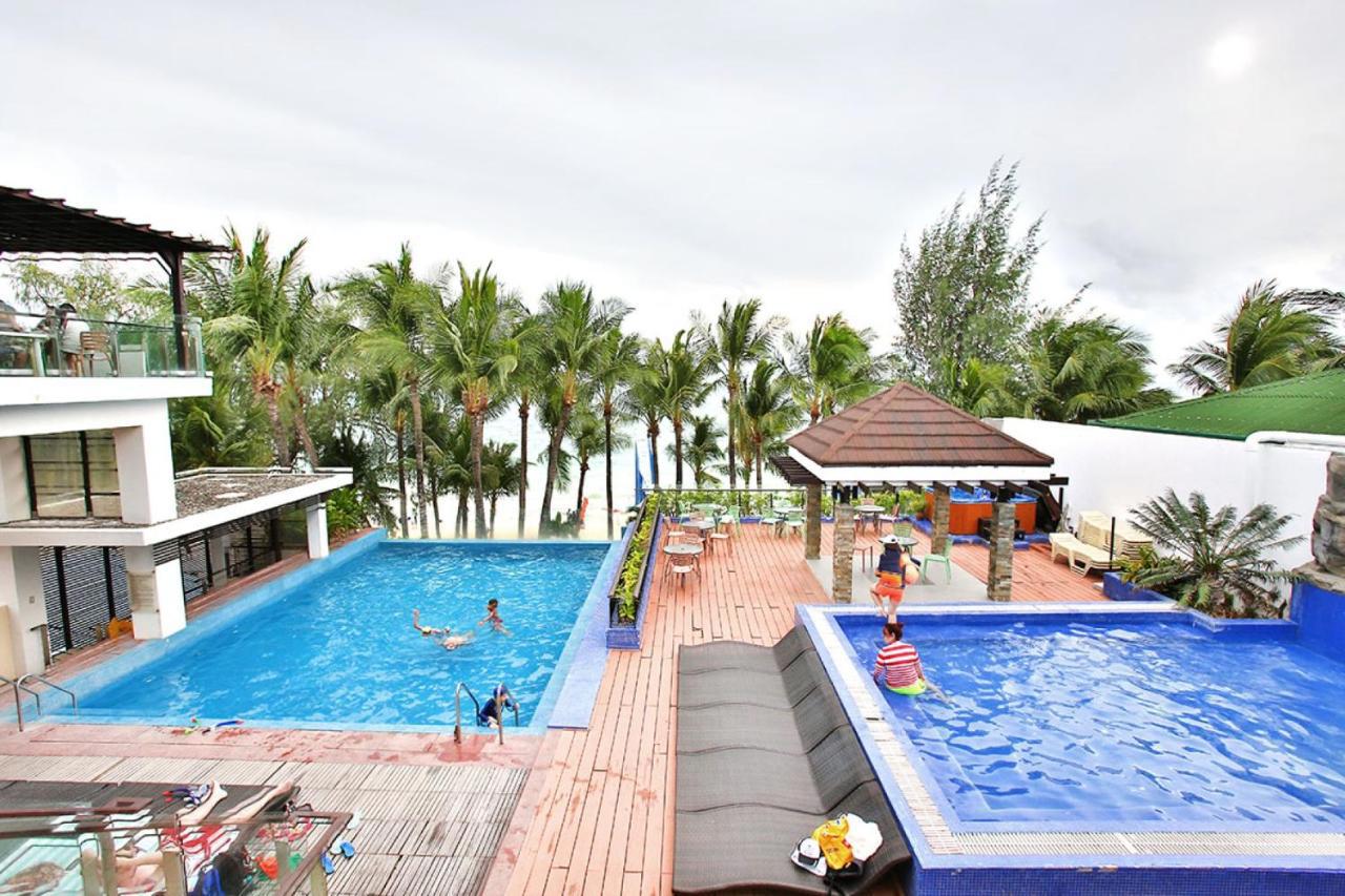 Crown Regency Resort Annex