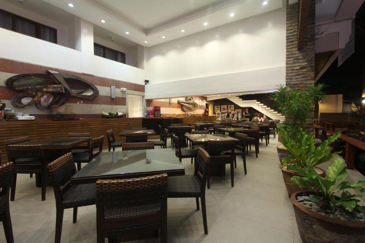 Crown Regency Resort Annex