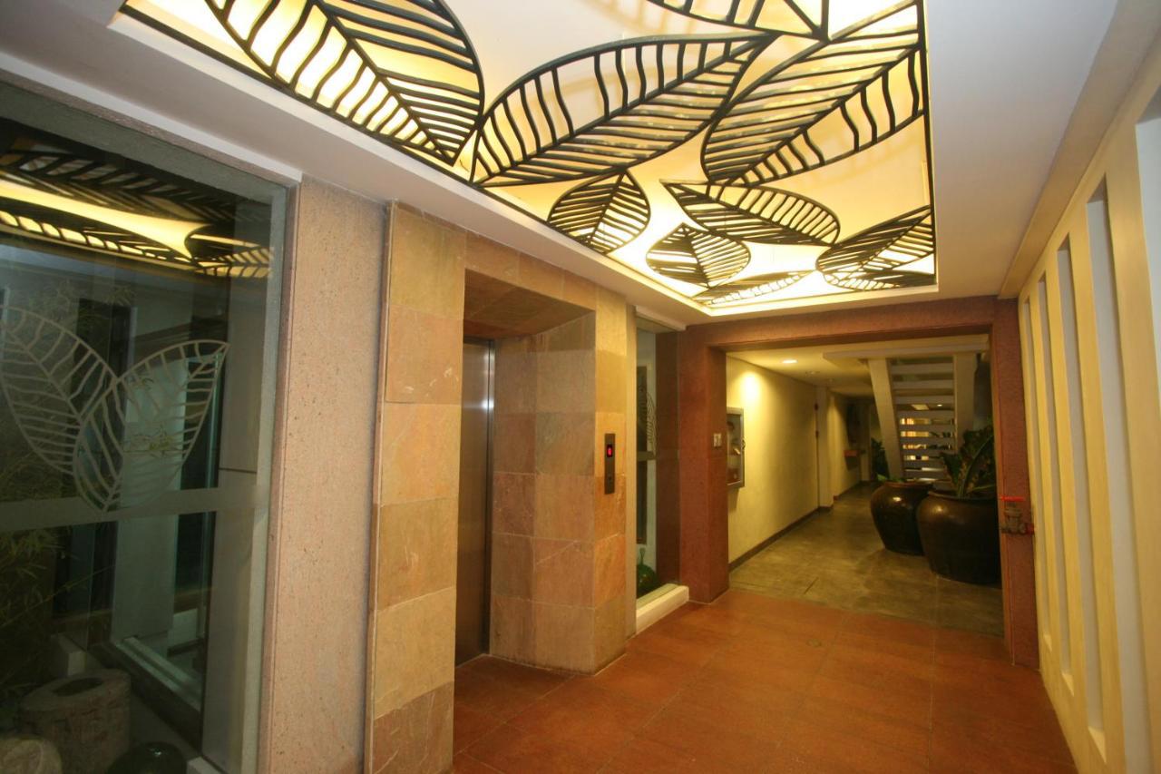 Crown Regency Resort Annex