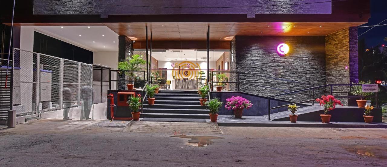 Click Hotel Vista - International Airport