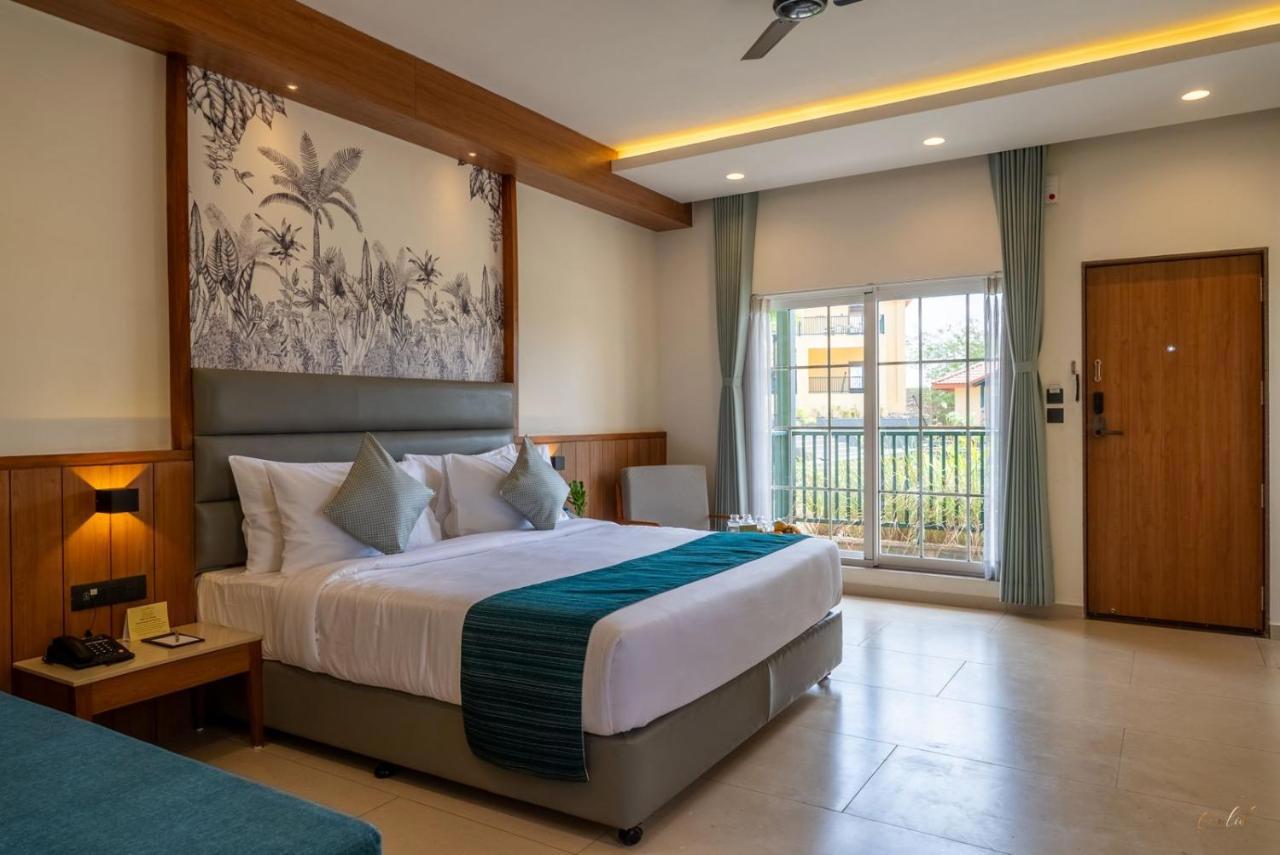 The Fern Wisteria Resort Dhari