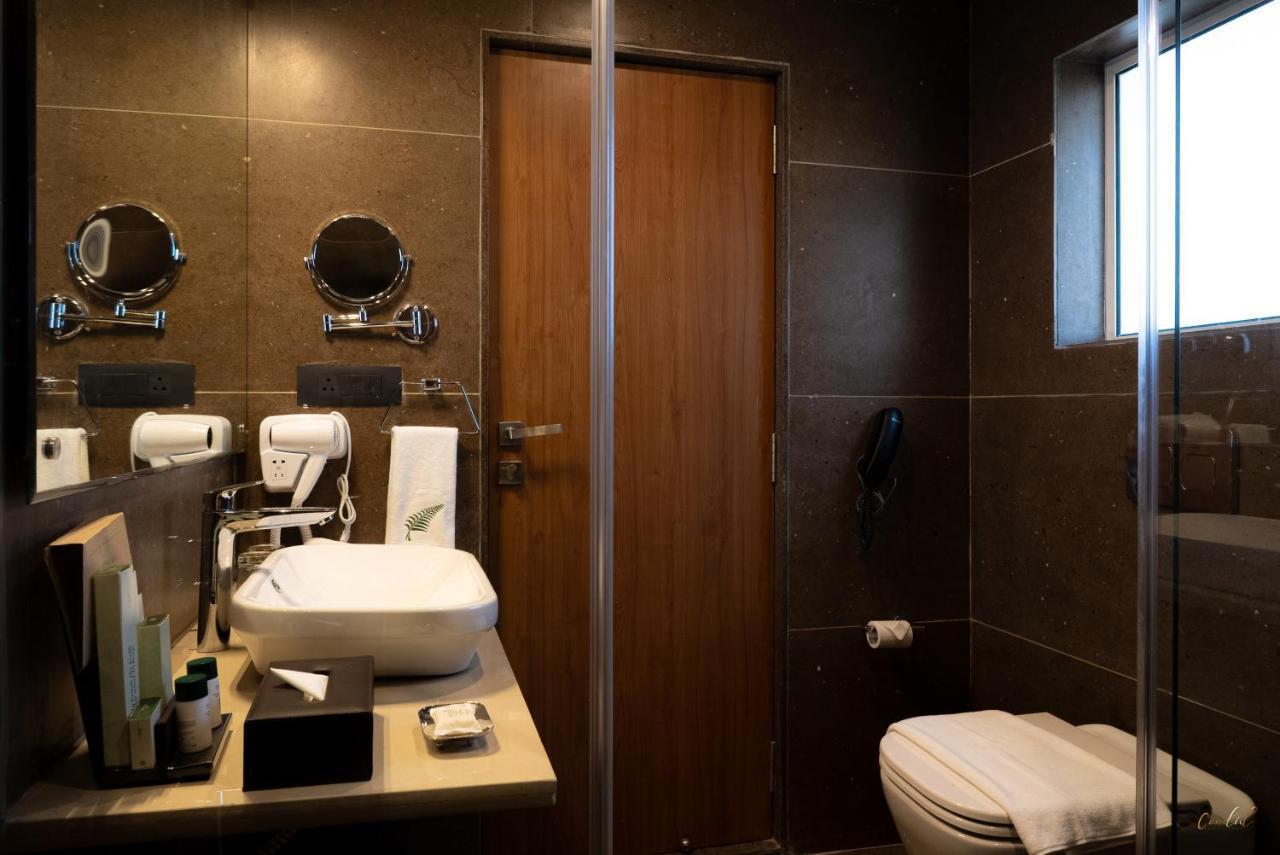 The Fern Wisteria Resort Dhari