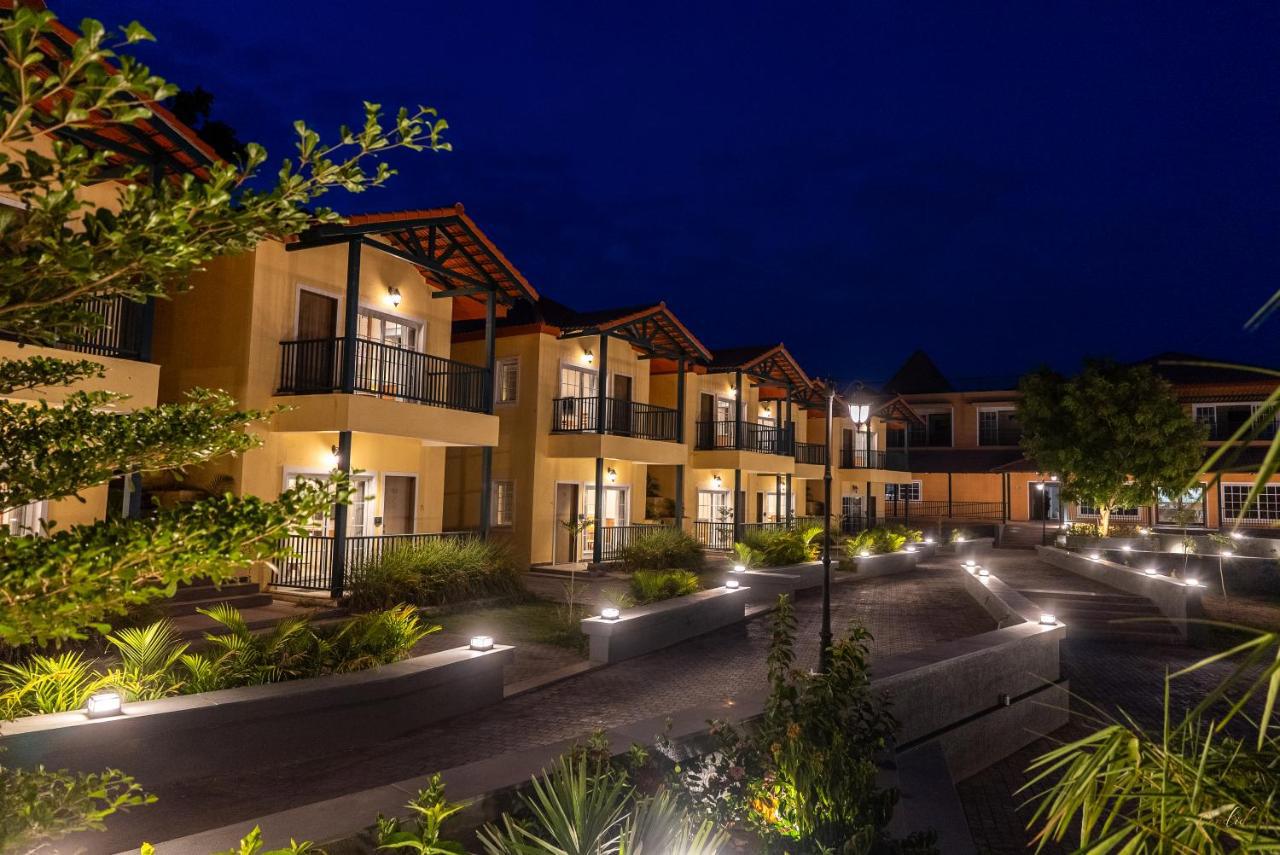 The Fern Wisteria Resort Dhari