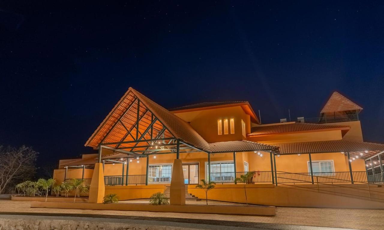 The Fern Wisteria Resort Dhari