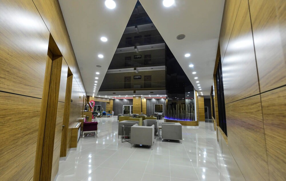 Grand Surmely Business Hotel fotoğrafı