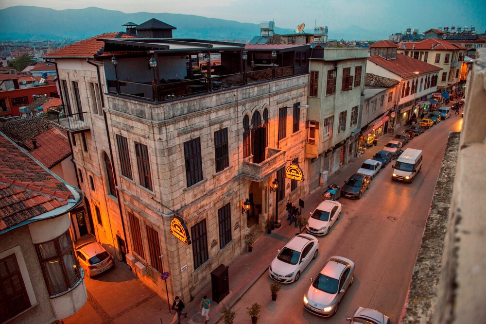The Liwan Deluxe Hotel