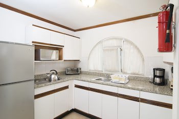 Apartotel & Suites Villas Del Rio
