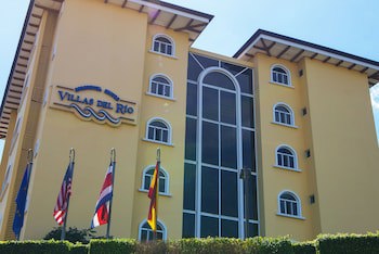 Apartotel & Suites Villas Del Rio
