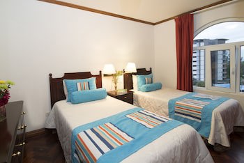 Apartotel & Suites Villas Del Rio