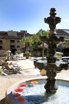 Apartotel & Suites Villas Del Rio
