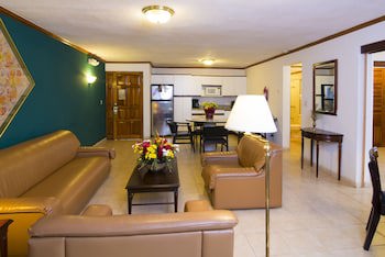 Apartotel & Suites Villas Del Rio