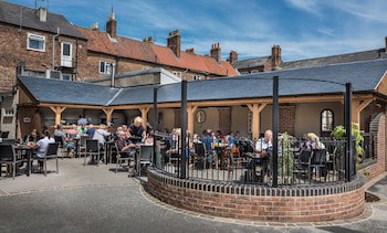 The Golden Fleece Hotel, Thirsk, North Yorkshire