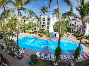 Puerto De Luna Pet Friendly & Family Suites Hotel