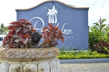 Puerto De Luna Pet Friendly & Family Suites Hotel