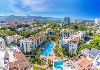 Puerto De Luna Pet Friendly & Family Suites Hotel